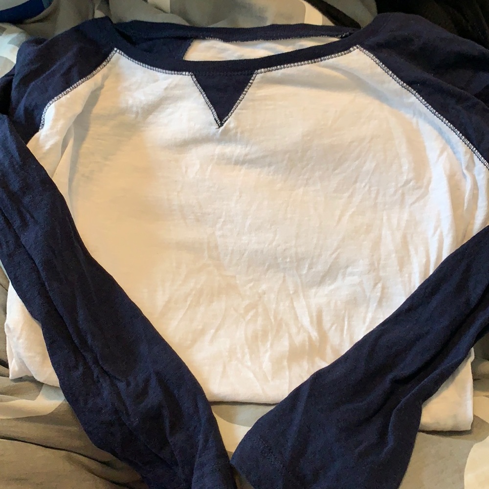 Baseball tee
